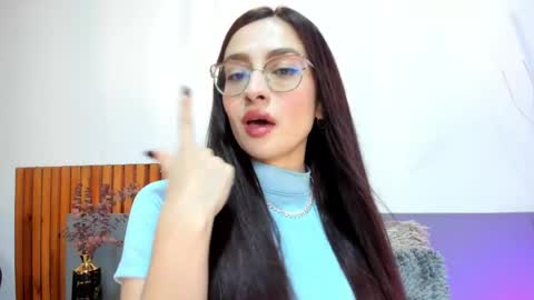 Andra Cyrus online show from April 29, 11:21 pm