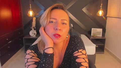 A N D R E online show from October 23, 2:06 am