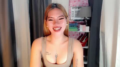 andrea06121998 online show from March 4, 4:35 pm