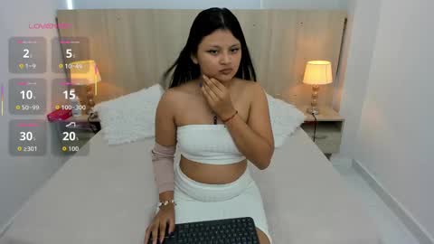 Snapshot of andrea_caicedo chatting on October 3, 7:41 pm Andrea Caicedo online show from October 3, 7:41 pm