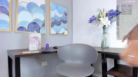 Snapshot of andreaa_zoee_ chatting on October 15, 2:19 pm Andrea Zoelins online show from October 15, 2:19 pm