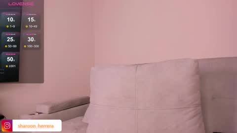 andruu_19 online show from October 18, 11:17 pm