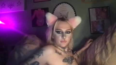 ang3lmorgu3 online show from December 13, 10:59 pm