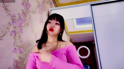Snapshot of angel_asia_ chatting on March 6, 10:04 pm angel_asia_ online show from March 6, 10:04 pm