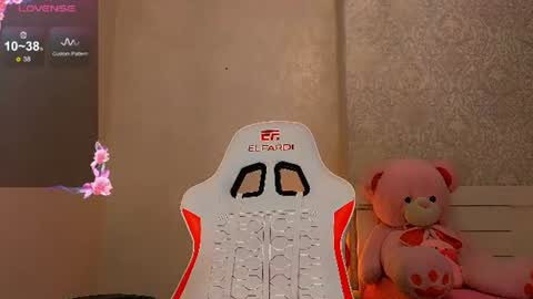 angel_asia_ online show from June 14, 4:40 pm