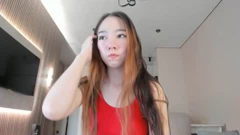 Luluu Chu  online show from June 29, 1:44 pm