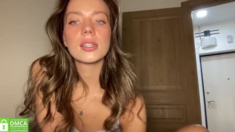 Snapshot of angel_from_sky chatting on September 29, 11:26 am Greetings  Jess online show from September 29, 11:26 am