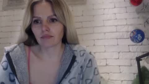 ANGEL online show from January 4, 3:17 pm