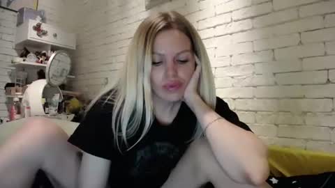 ANGEL online show from February 8, 7:49 pm