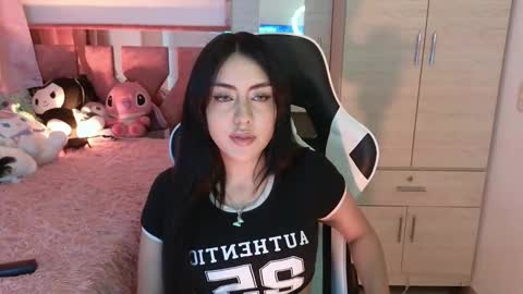 angeline online show from December 23, 5:06 am