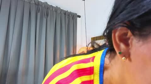 Nicolle  online show from July 3, 11:16 am
