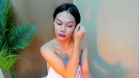 angela_star888 online show from October 13, 6:38 am