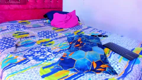 angela_wish online show from April 29, 6:35 pm