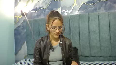 angel online show from November 20, 4:41 pm