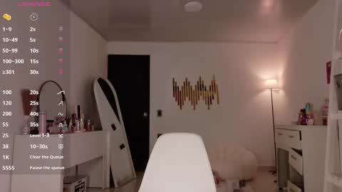 U can call me Angel online show from January 16, 4:52 am