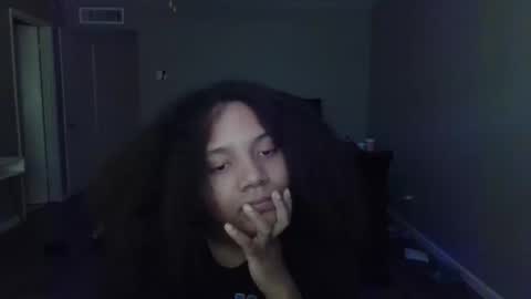 Snapshot of angelicaliusdomme chatting on October 11, 3:26 pm Alius Angelic online show from October 11, 3:26 pm