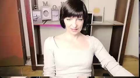 Angelina online show from June 15, 9:09 am