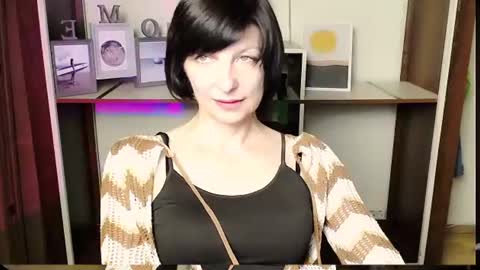 Angelina online show from July 9, 9:00 am
