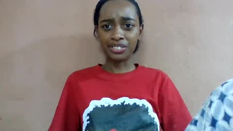 angeline221173 online show from July 21, 10:49 am
