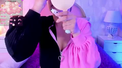 angeline online show from March 9, 12:19 pm