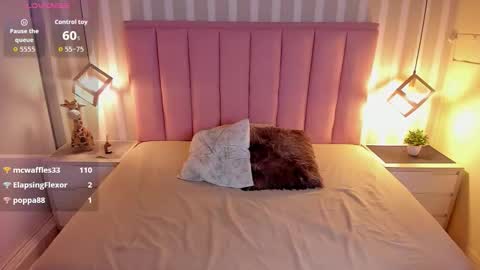 ANGELINE online show from March 7, 9:11 pm