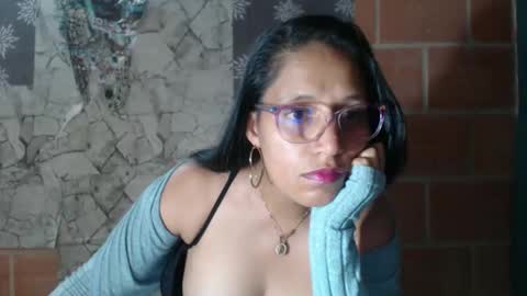 angela online show from February 4, 1:02 am