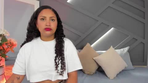 Angel online show from March 9, 1:58 pm