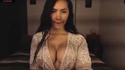  ANGELA ISABELLA  online show from August 4, 10:05 pm