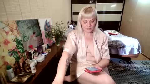 angelleah online show from June 26, 5:03 pm