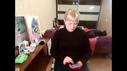 angelleah online show from November 22, 9:34 am