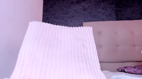Snapshot of angels_one chatting on September 12, 2:02 pm Angela online show from September 12, 2:02 pm