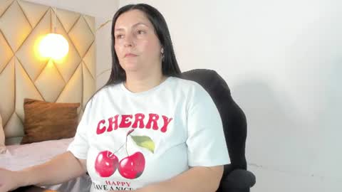ANGIE online show from July 23, 2:25 pm