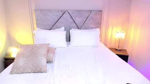 angely_perry online show from September 16, 4:53 am