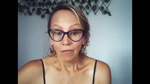 Snapshot of angelycute476334 chatting on January 26, 3:58 pm angelycute476334 online show from January 26, 3:58 pm