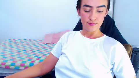 IG angie dreamgirl01 online show from July 13, 4:35 am