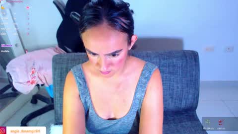 IG angie dreamgirl01 online show from March 14, 12:55 am