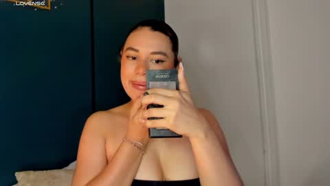 A N G I E online show from July 31, 2:07 pm