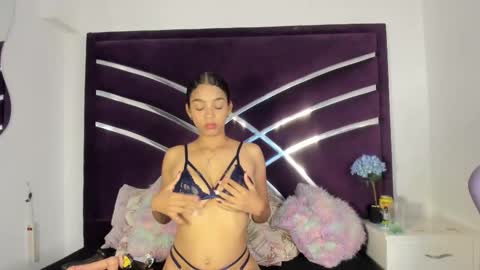 angiexht online show from March 10, 5:06 pm