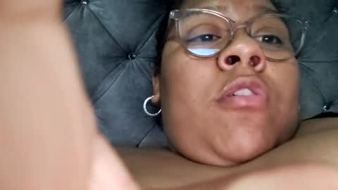 angy online show from July 8, 3:31 am
