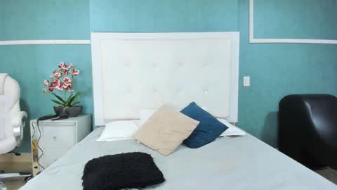 Ania online show from January 16, 8:49 pm