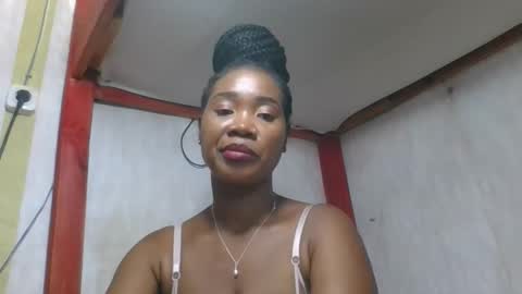 anicka9704 online show from May 30, 8:01 am