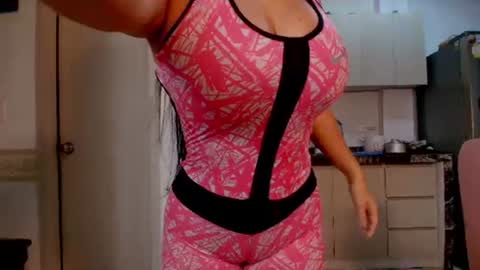 laura  online show from July 8, 1:08 am