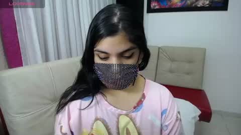 Anissa online show from August 6, 5:47 am