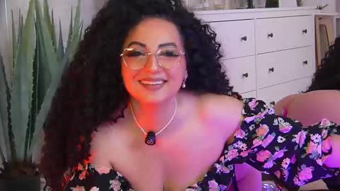 anissia teaser online show from January 14, 7:02 am