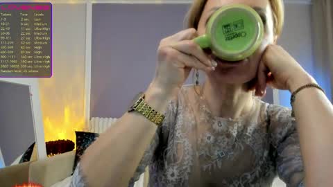 Anita online show from April 29, 2:37 am