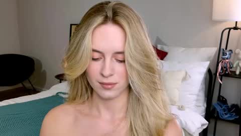 Anita online show from October 3, 12:10 pm