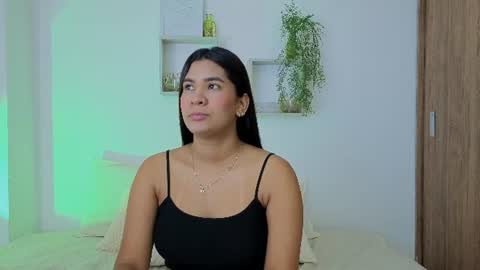 anittafoxx online show from July 21, 10:10 pm