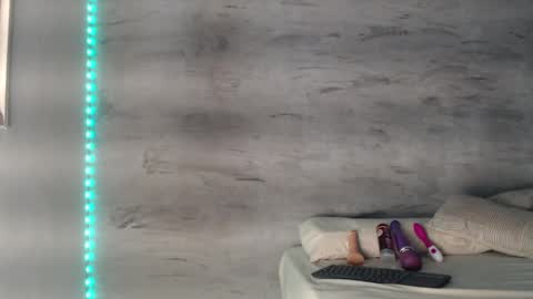Snapshot of anjinhama chatting on January 29, 2:10 pm Hello My name is NaiaraPv is OPEN online show from January 29, 2:10 pm