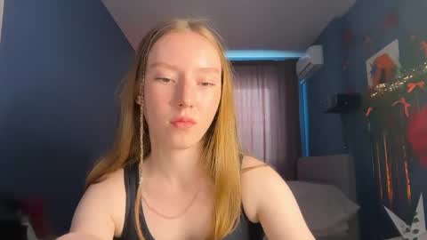 Anna online show from May 22, 1:42 pm