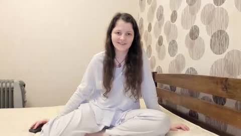 annaahcharm online show from June 11, 3:36 am